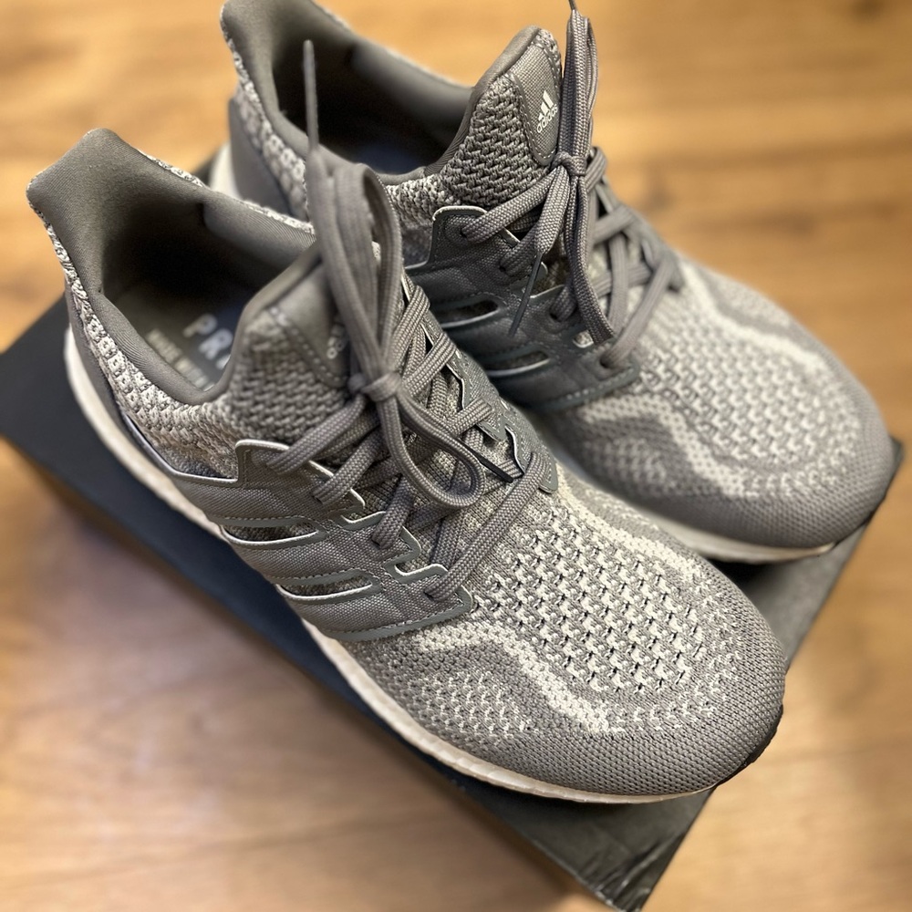 Adidas Ultraboost 5.0 DNA